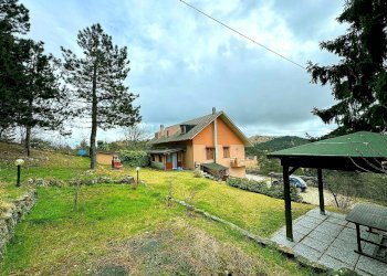 foto copertina praglia.jpg - Casa semi indipendente Ceranesi - foto 1