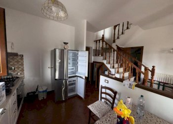 WhatsApp Image 2026-02-16 at 15.30.26 (8).jpeg - Casa semi indipendente Ceranesi - foto 6