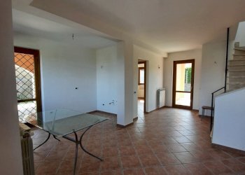 20220503_154107.jpg - Independent house Via Giro Dei pini 7, Capena - photo 7