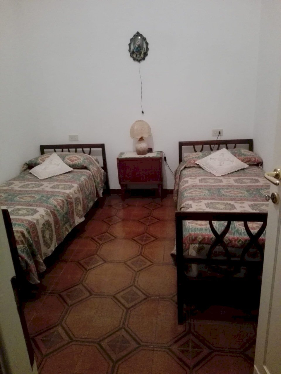 cc5cb1c6-3f93-4e88-8b3c-678c3575e1a3.JPG - Trilocale Via della Fontana 22, Montorio Romano - foto 1