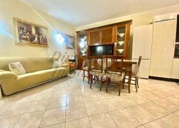 5839126842462375438.jpg - Trilocale Via Traversa Livornese, Rosignano Marittimo - foto 3