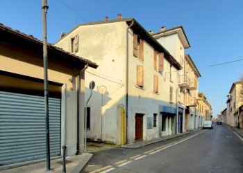 IMG_4853.jpg - Townhouse Borgosatollo - photo 2