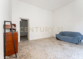 Piazza Garibaldi 3  (8).jpg - Casa indipendente Via Giuseppe Garibaldi 5, Viagrande - foto 10