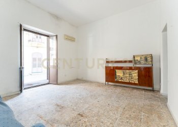 Piazza Garibaldi 3  (10).jpg - Casa indipendente Via Giuseppe Garibaldi 5, Viagrande - foto 11