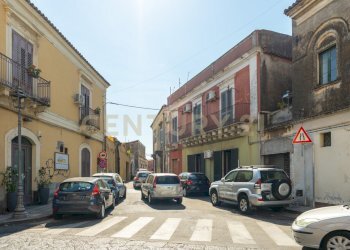 Piazza Garibaldi 3  (26).jpg - Casa indipendente Via Giuseppe Garibaldi 5, Viagrande - foto 22