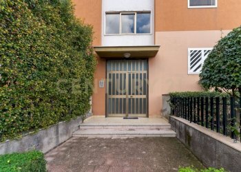 WhatsApp Image 2026-02-26 at 12.03.16 (1).jpeg - Trilocale Via Tremestieri 16, Mascalucia - foto 6