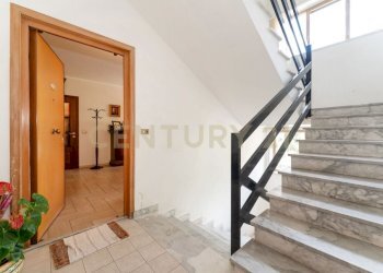 WhatsApp Image 2026-02-26 at 12.03.16.jpeg - Trilocale Via Tremestieri 16, Mascalucia - foto 8