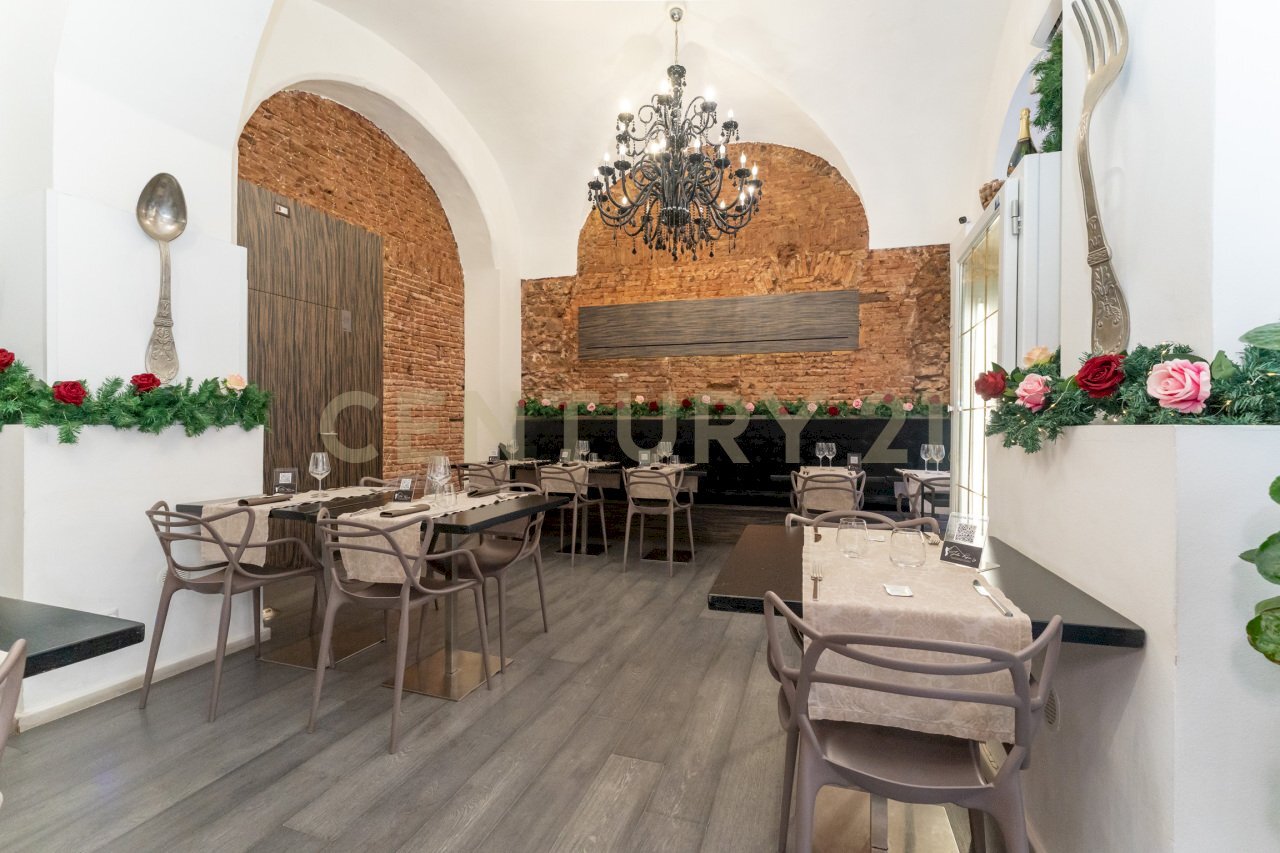 1a.jpg - Restaurant Via Mazza 14, Catania - photo 2