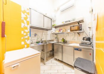 18.jpg - Bar Tavola Calda - Fredda Via Reno 2, Roma - foto 17