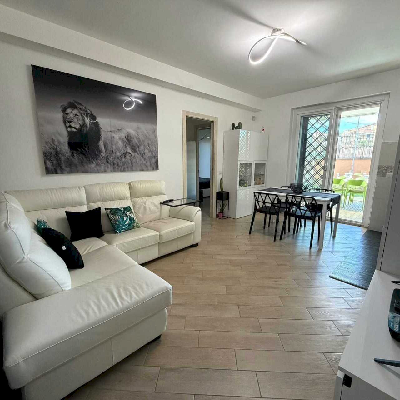 WhatsApp Image 2026-02-20 at 11.57.43.jpeg - Three-room apartment Via Luigi Einaudi 11, Marino - photo 3