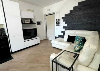 WhatsApp Image 2026-02-20 at 11.57.44.jpeg - Trilocale Via Luigi Einaudi 11, Marino - foto 18