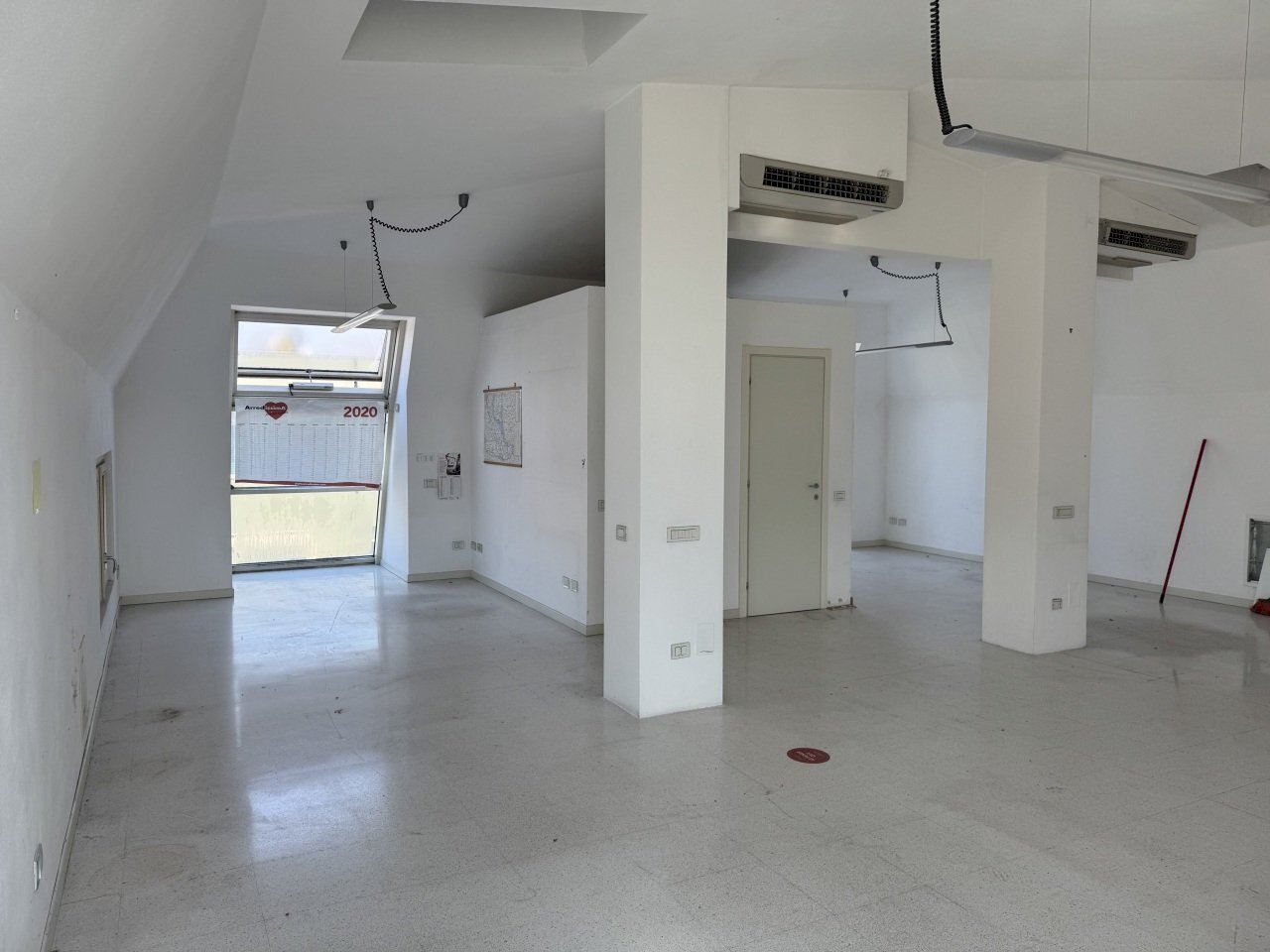 IMG_9819.jpeg - Ufficio Via Massimo D'Azeglio 20, Lodi - foto 2