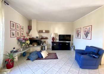 2.jpeg - Appartamento Viale Europa 13, Grinzane Cavour - foto 2