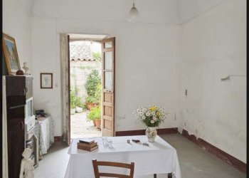 Ipotesi Di Arredamento - Rustico Piazza Sant'Antonio Abate, Camporotondo Etneo - foto 4