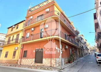 Appartamento Via Duca D'Aosta, Balestrate - foto 1