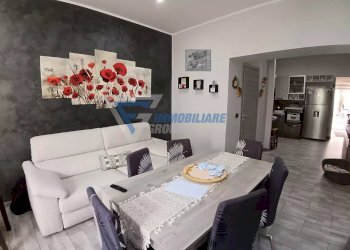 soggiorno - Trilocale Via Carso, Siracusa - foto 1