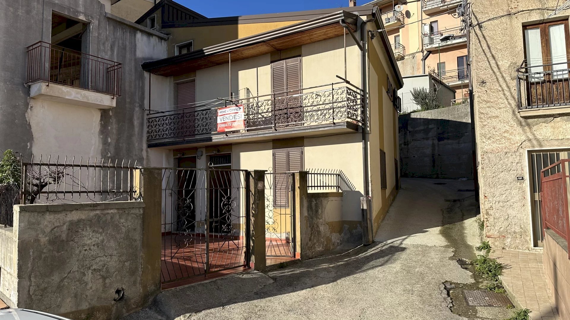 Four-room apartment Via San Biagio, Spezzano della Sila - photo 1