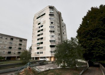 Trilocale Via Enrico Zambonini, Reggio nell'Emilia - foto 45