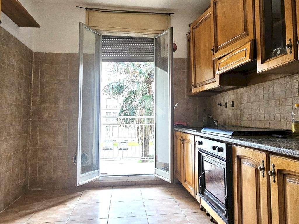 Trilocale Via costantino baroni, Milano (zona Gratosoglio) - foto 1