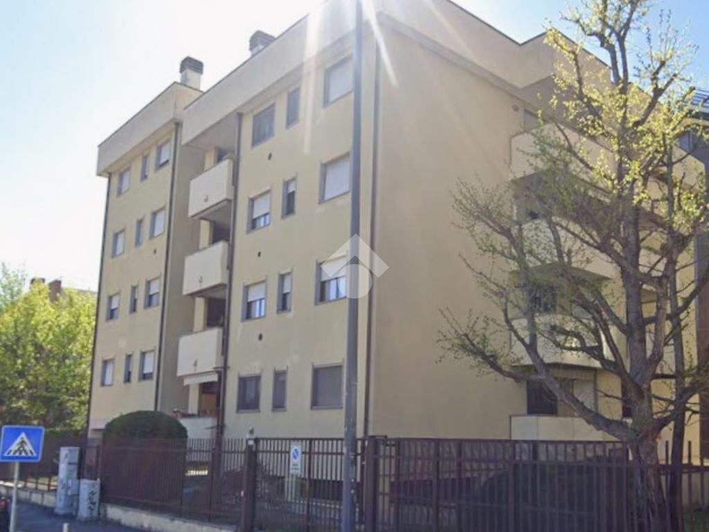 Two-room apartment Via Luigi Ornato, Milano (neighborhood Niguarda) - photo 1