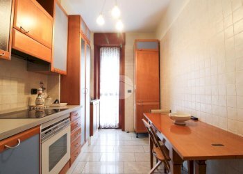 Two-room apartment Via Michele Novaro, Milano (neighborhood Affori) - photo 3