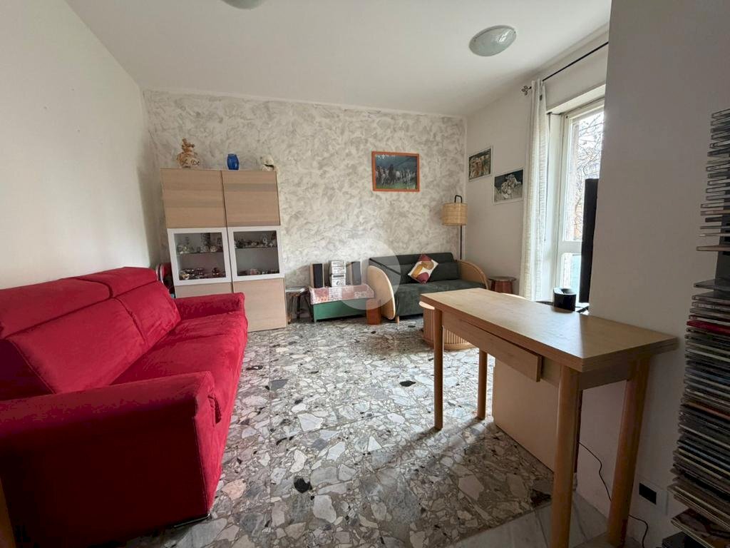 Monolocale Viale Famagosta, Milano (zona Famagosta) - foto 1