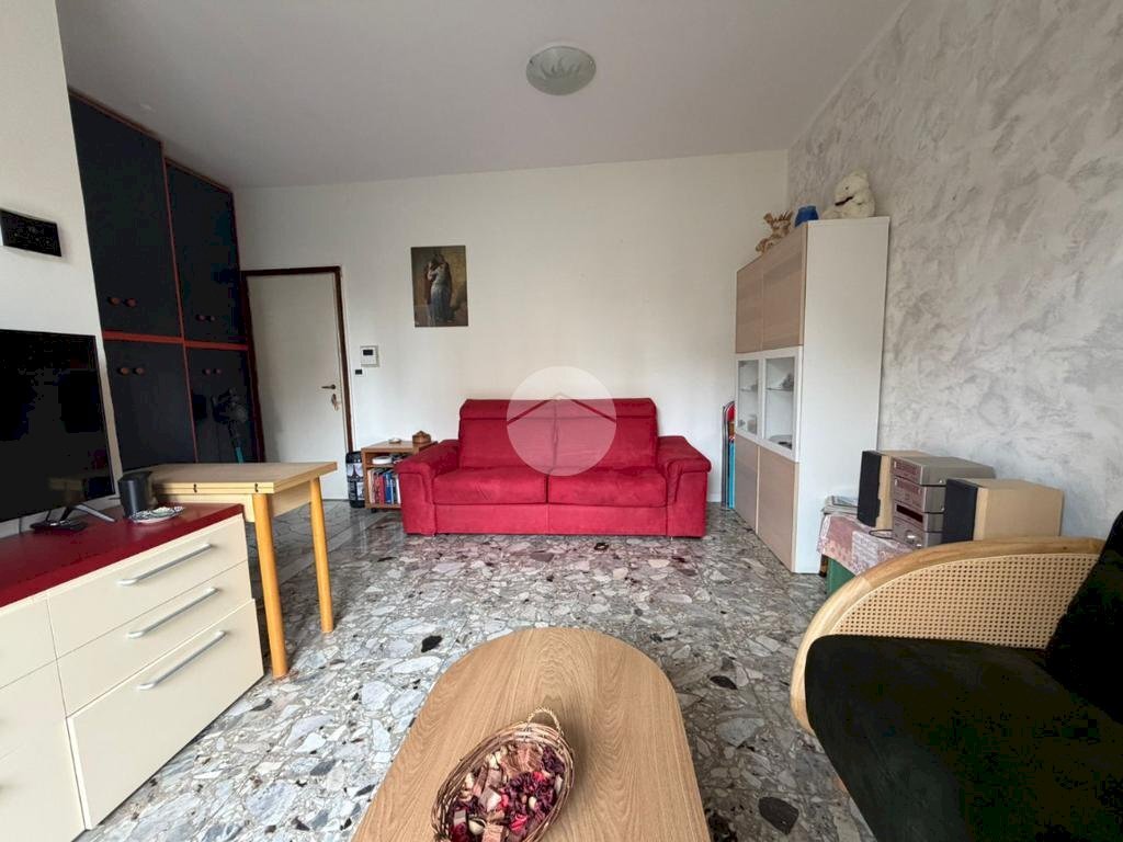 Monolocale Viale Famagosta, Milano (zona Famagosta) - foto 2