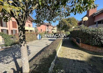 Three-room apartment via Morona 10, Trezzano sul Naviglio - photo 4