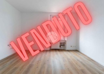 Three-room apartment Via Dei Missaglia, Milano (neighborhood Chiesa Rossa) - photo 1