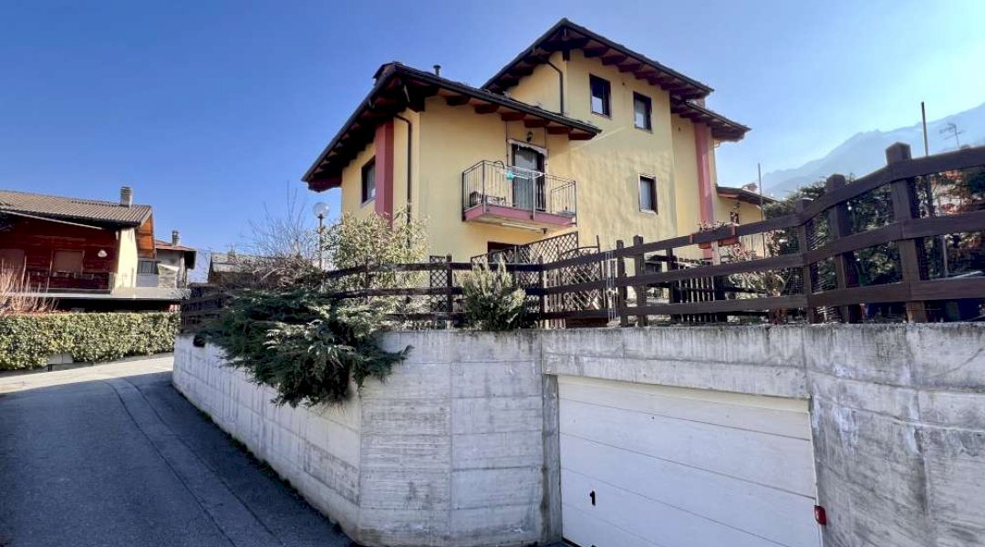 Casa semi indipendente Frazione Barche, Fénis - foto 2