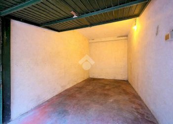 Box Via Luigi Pirandello, Savona - photo 2