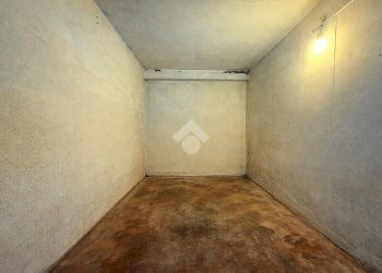 Box Via Luigi Pirandello, Savona - photo 4