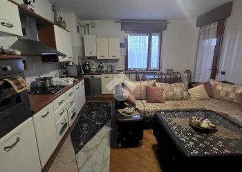 Trilocale Via XXV Aprile, Castello d'Argile - foto 9