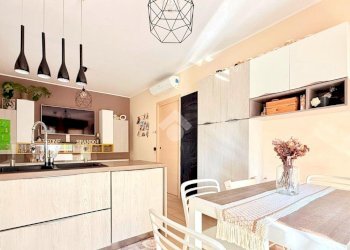 Three-room apartment Via Varese, Bollate - photo 6