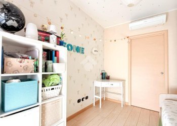 Three-room apartment Via Varese, Bollate - photo 11