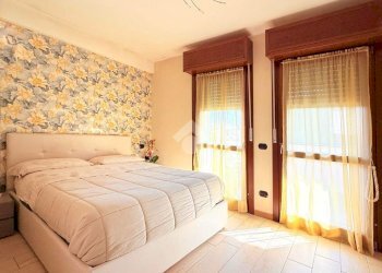 Three-room apartment Via Varese, Bollate - photo 16