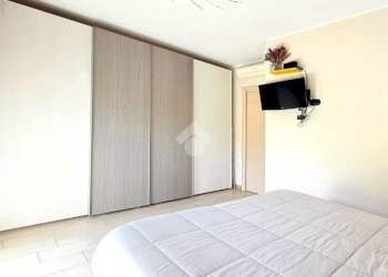 Three-room apartment Via Varese, Bollate - photo 17