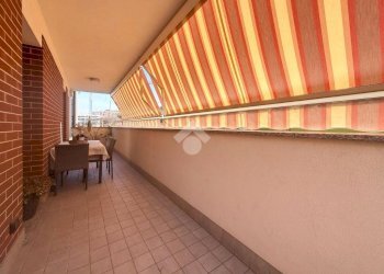 Three-room apartment Via Varese, Bollate - photo 19