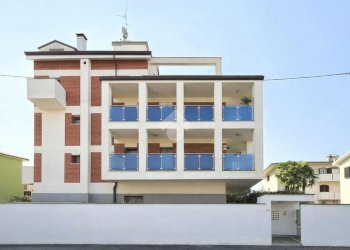 Three-room apartment Via Varese, Bollate - photo 28