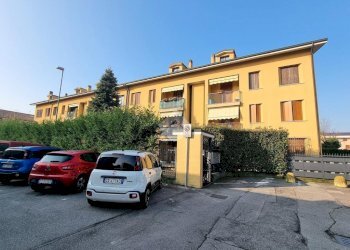 Quadrilocale Vicolo Lamperti, Carugate - foto 1