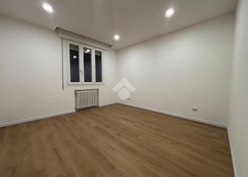 Quadrilocale Via G. Donizetti, Modena (zona Musicisti) - foto 9