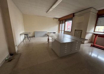 Office via Giardini, Modena - photo 2