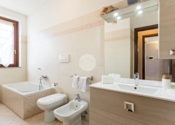 Three-room apartment Via Antonio Meucci, Bollate - photo 19