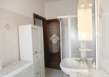 Two-room apartment Via Dottore Magnani, Breme - photo 11