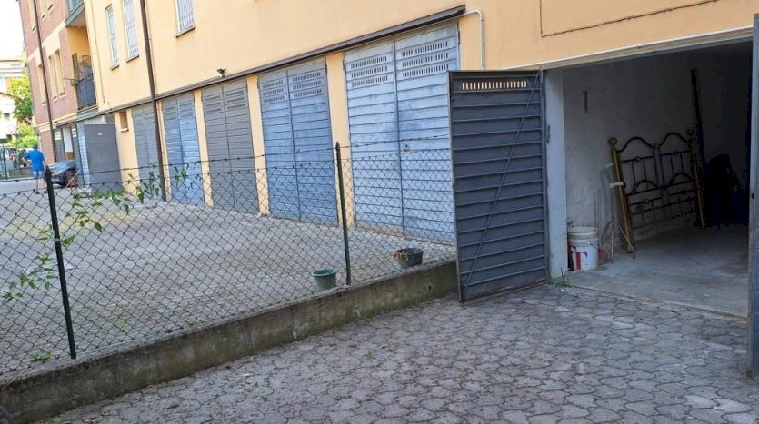 Box San Lazzaro di Savena - foto 2