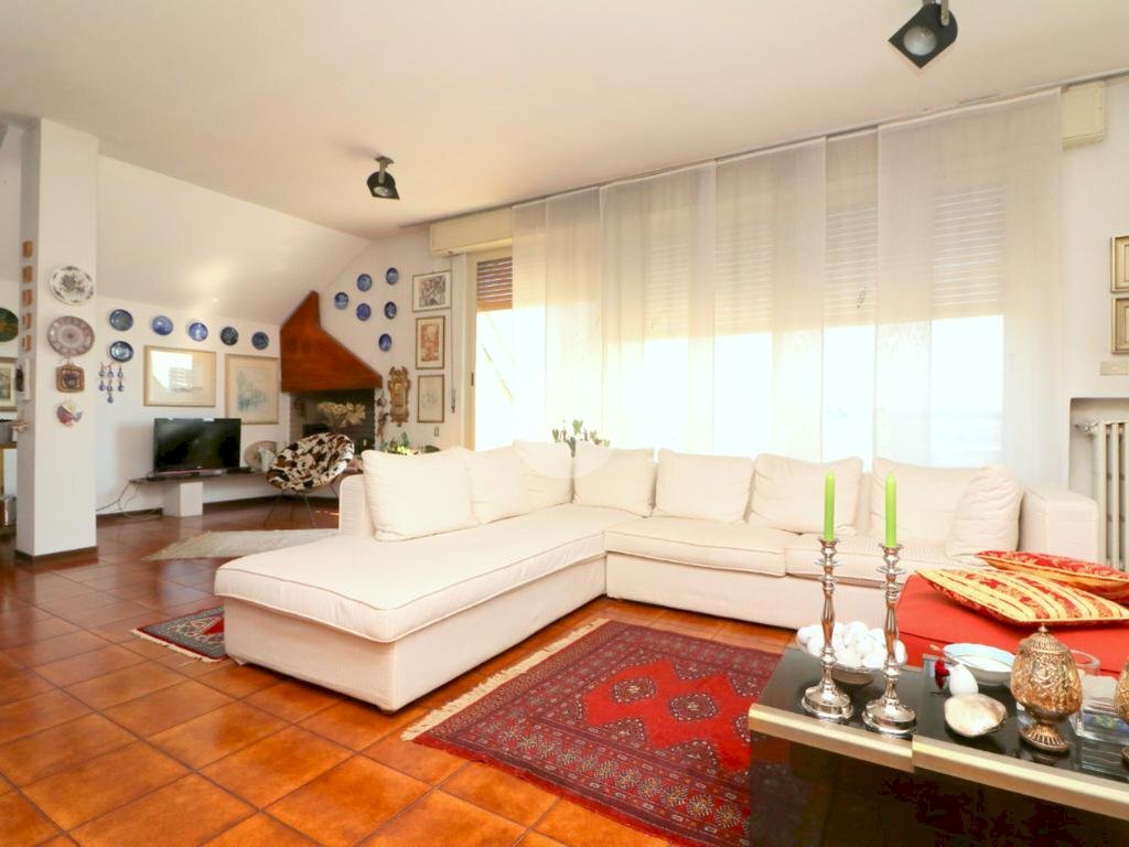 Four-room apartment Via San Carlo Borromeo, Rho - photo 2
