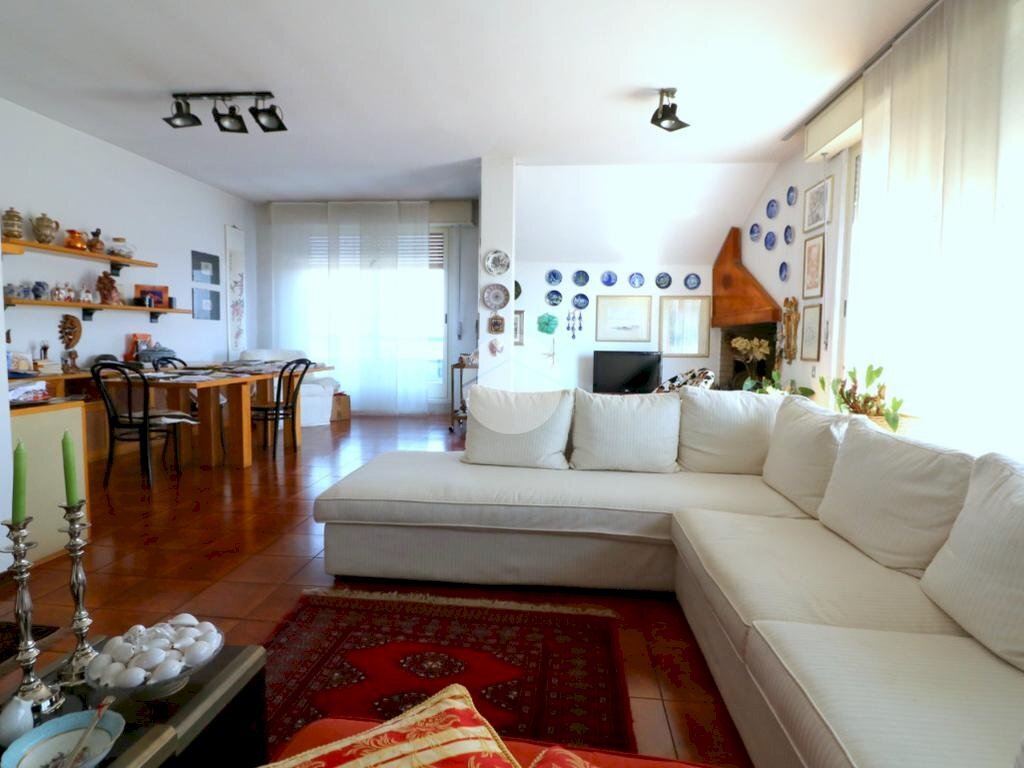 Four-room apartment Via San Carlo Borromeo, Rho - photo 3