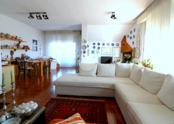 Quadrilocale Via San Carlo Borromeo, Rho - foto 3