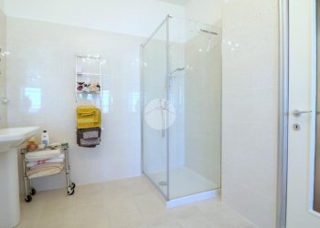 Quadrilocale Via San Carlo Borromeo, Rho - foto 23