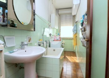 Quadrilocale Via San Carlo Borromeo, Rho - foto 24